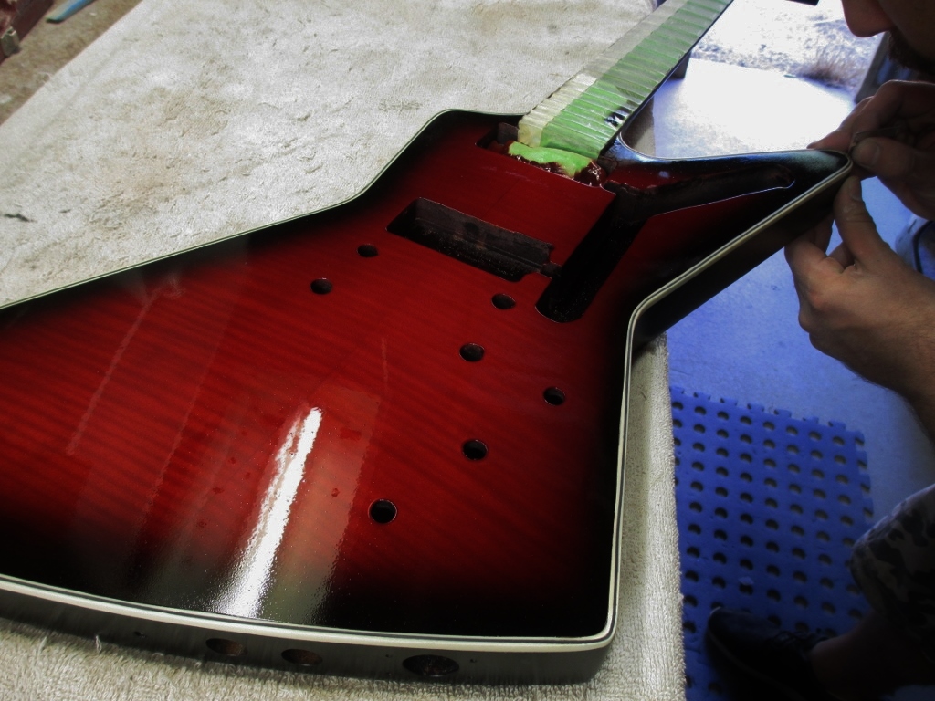 Gibson 7 String Explorer Flame Veneer, Binding, Full Respray, Lightup